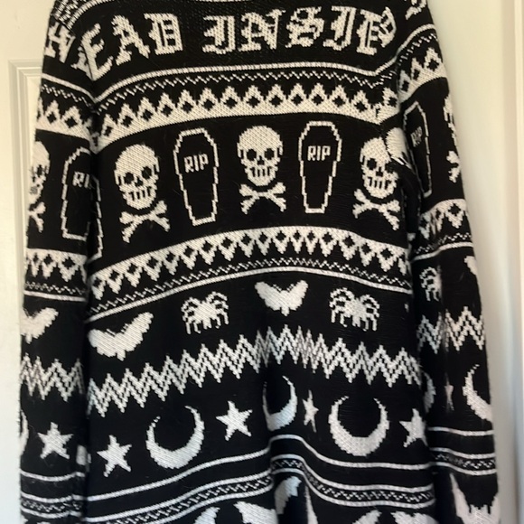 DEAD INSIDE HOT TOPIC CARDIGAN MEDIUM 🧿🎃🔮🦇⚰️🕸️🕷️☠️💀 - Picture 5 of 6